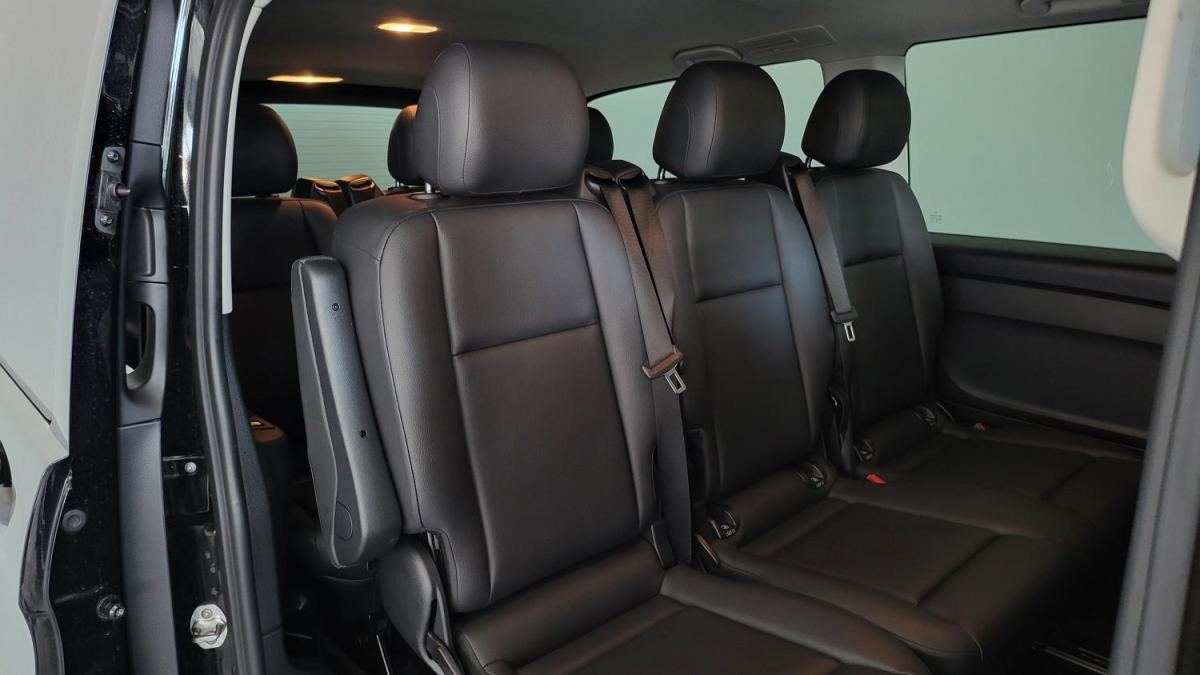 mercedes-benz-vito-tourer-2023-diesel-1950cc
