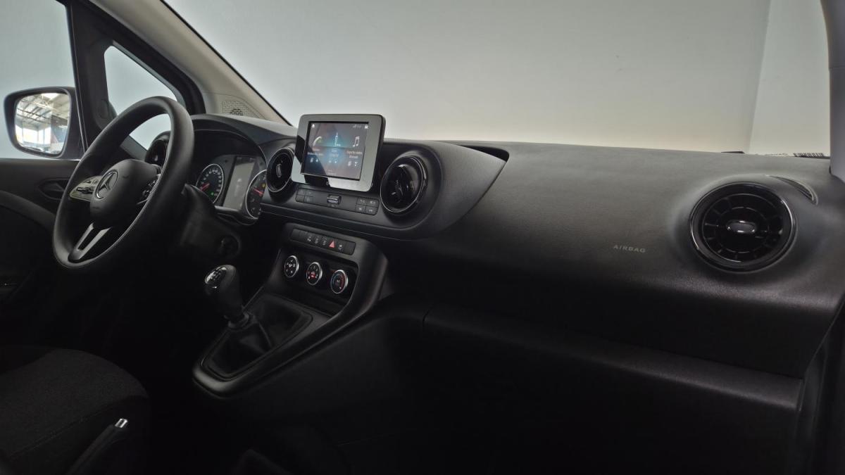mercedes-benz-citan-2023-diesel-1461cc