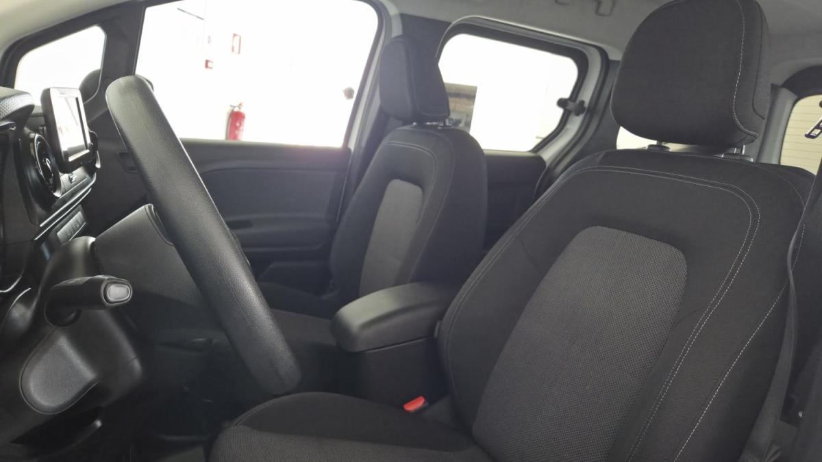 mercedes-benz-citan-2023-diesel-1461cc