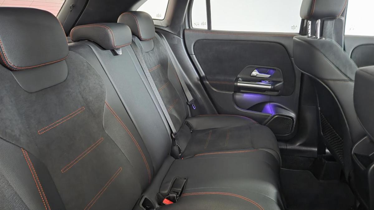 mercedes-benz-gla-2022-hibrido-a-gasolina-1332cc