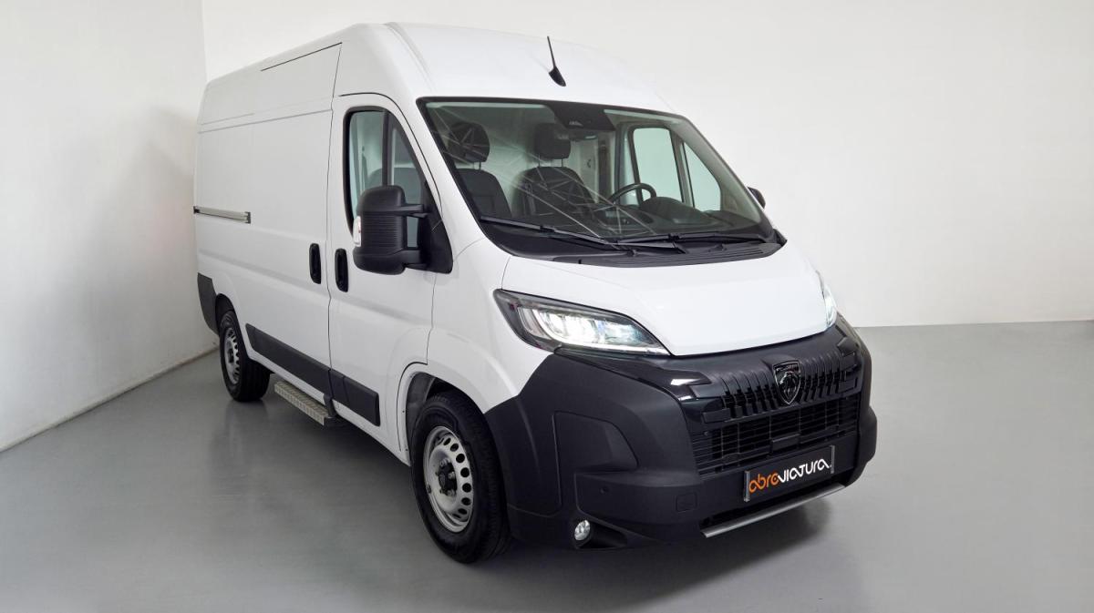 peugeot-boxer-2025-diesel-2184cc