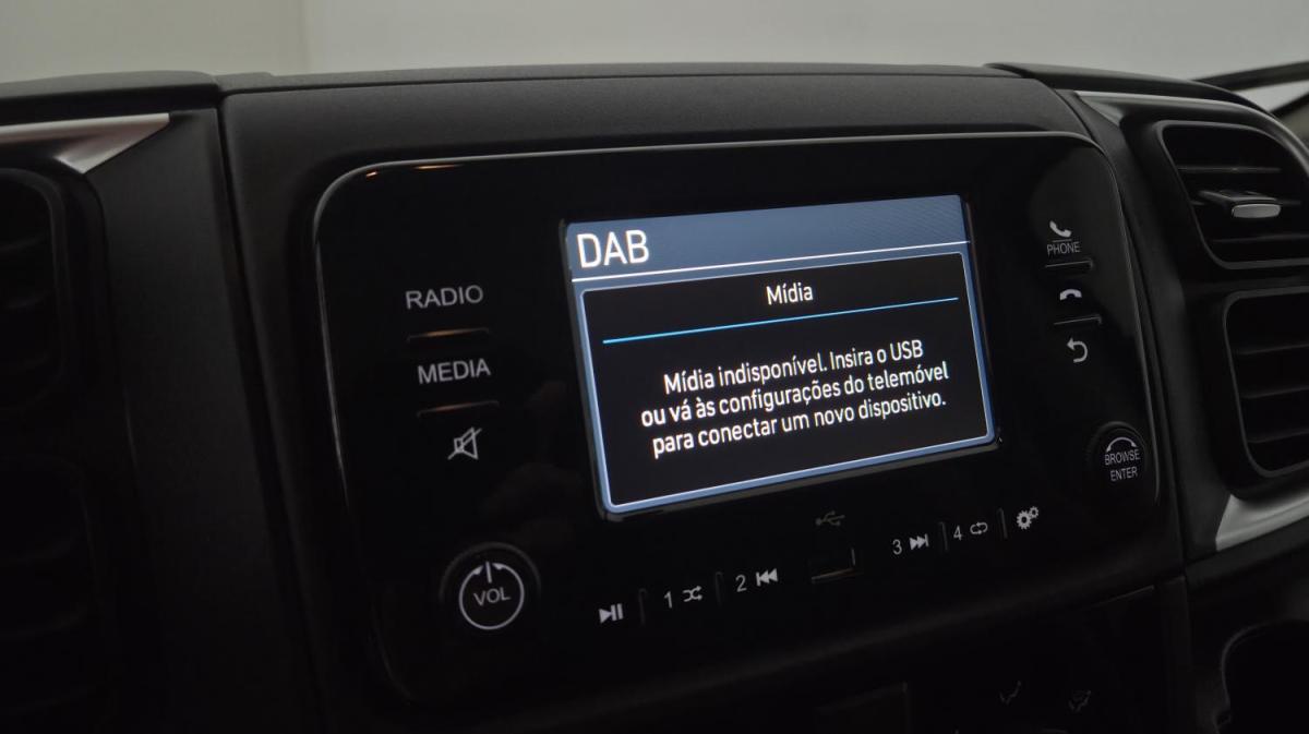 peugeot-boxer-2025-diesel-2184cc