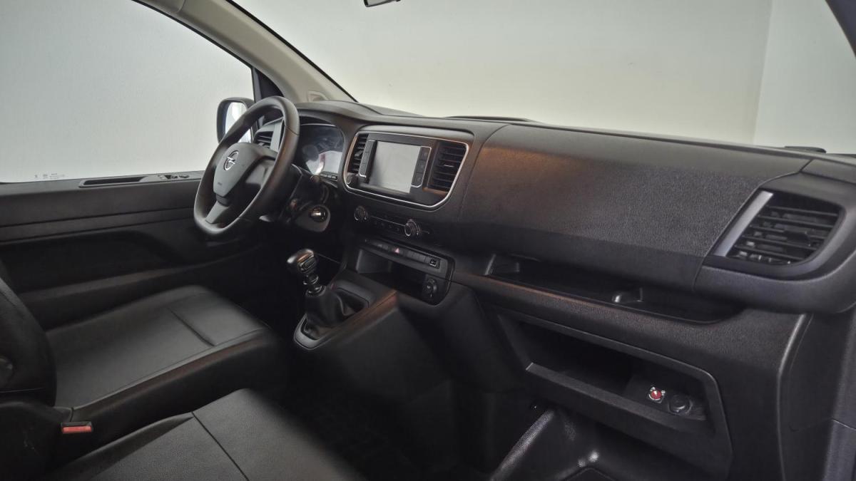 opel-vivaro-2024-diesel-1499cc