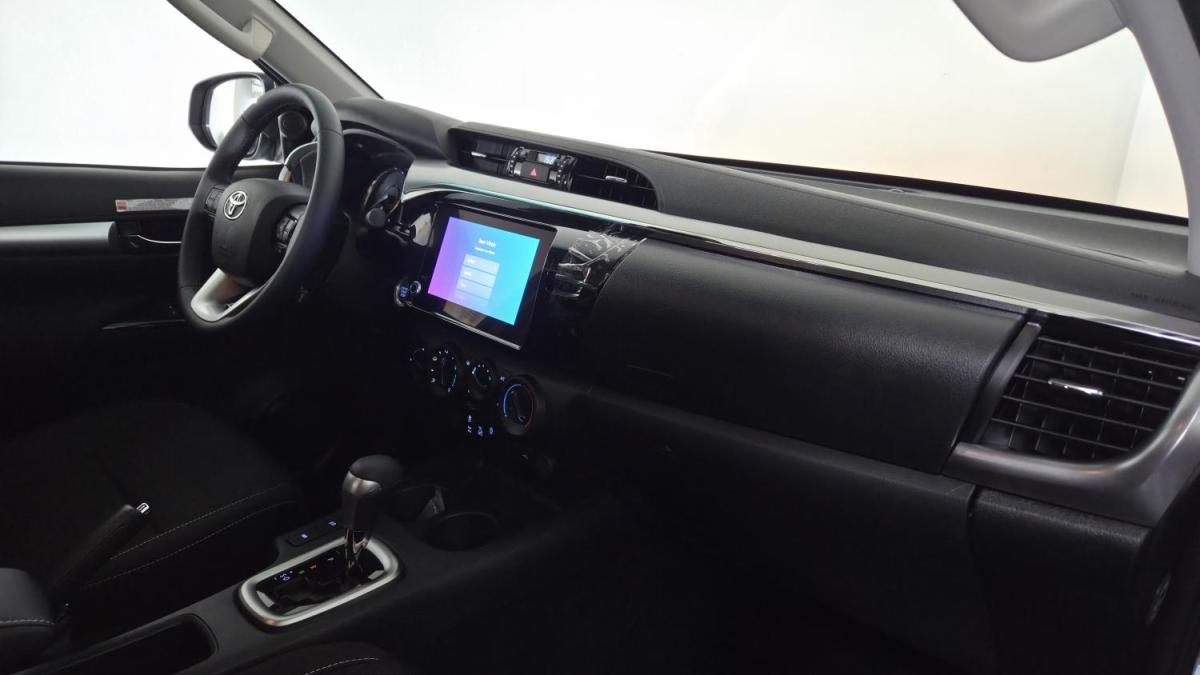 toyota-hilux-2026-diesel-2393cc
