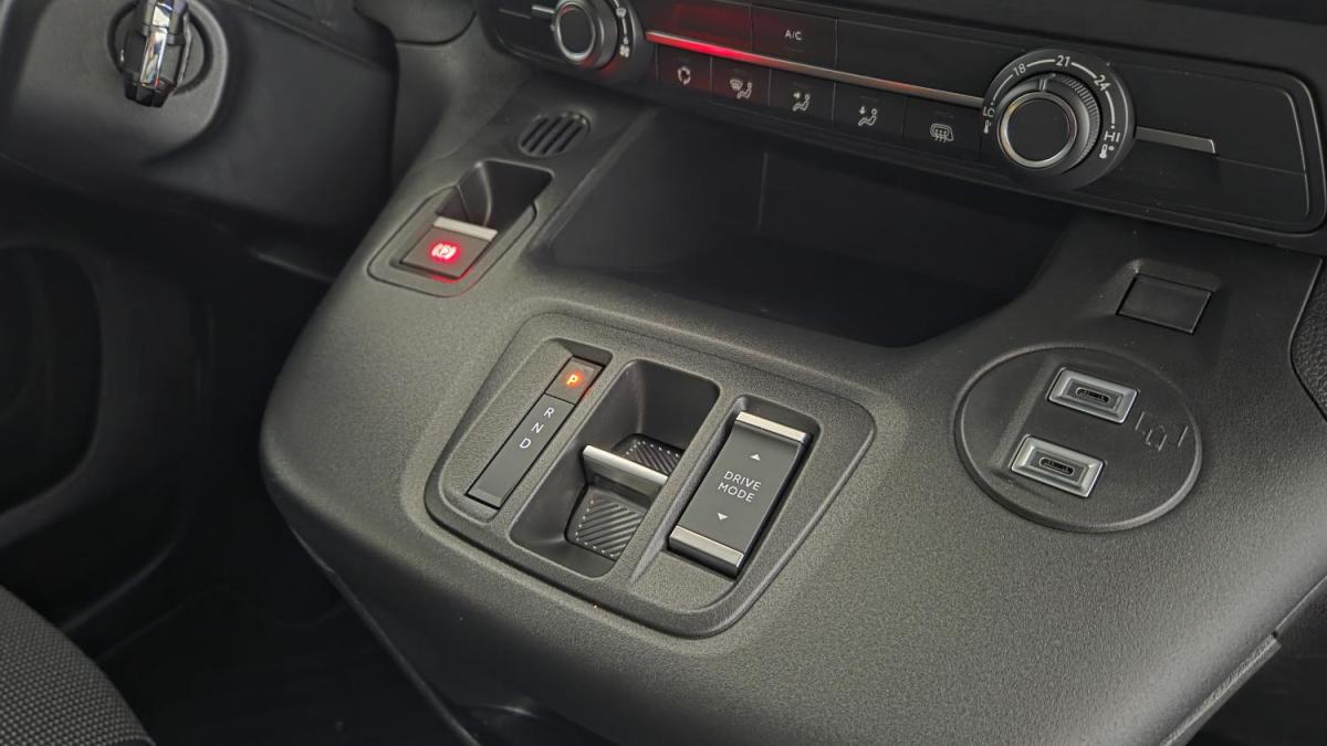 fiat-doblo-2025-eletrico-267cc