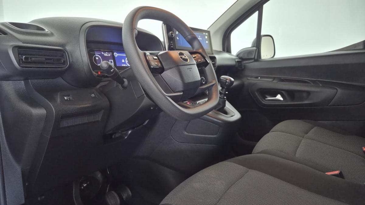 opel-combo-2025-diesel-1499cc