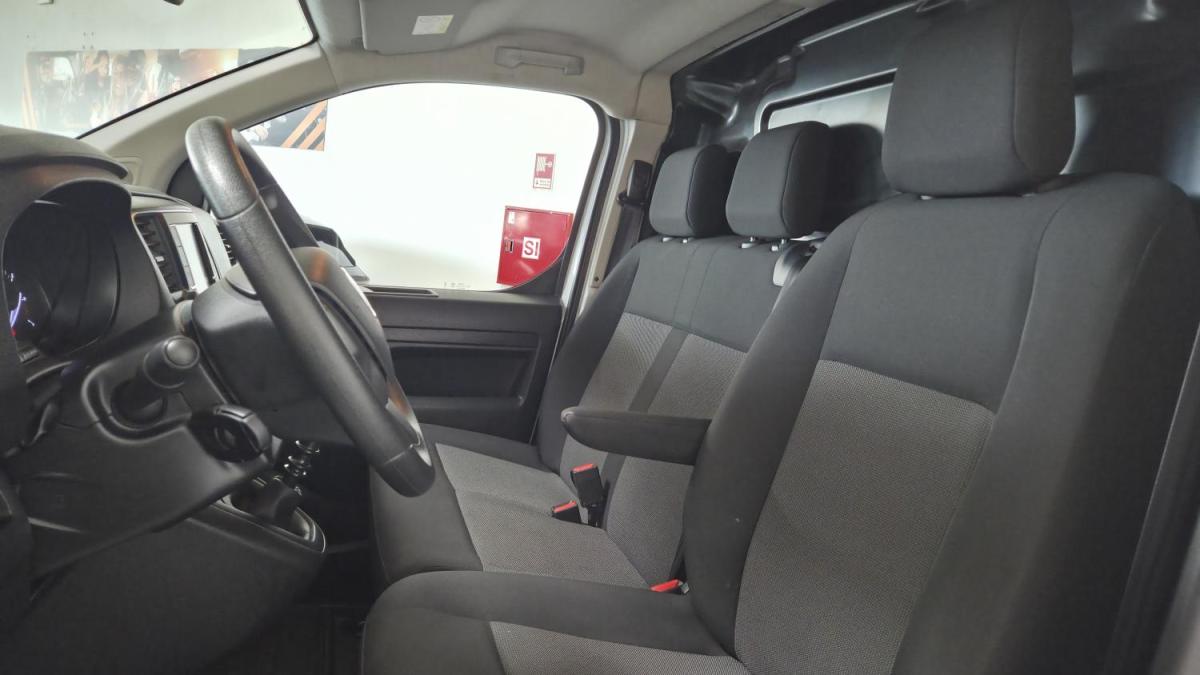 fiat-scudo-2023-diesel-1499cc