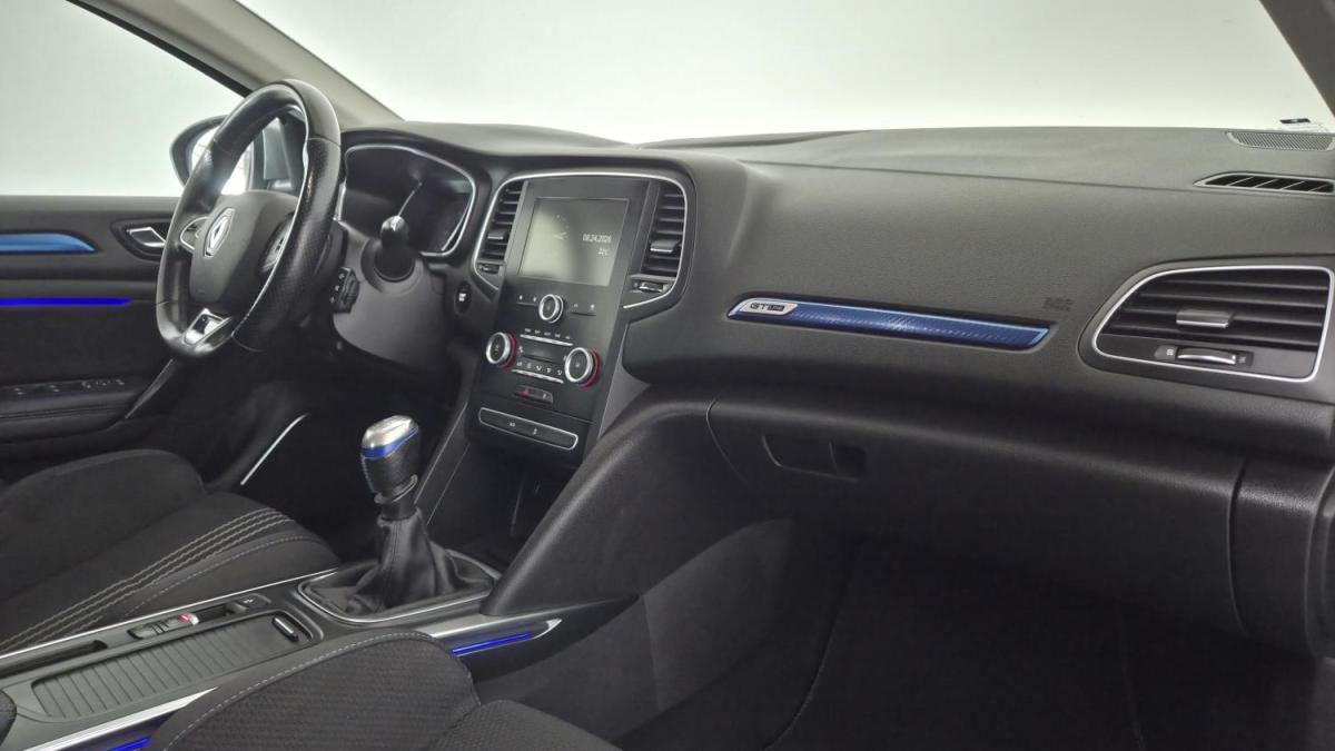 renault-megane-sport-tourer-2017-diesel-1461cc