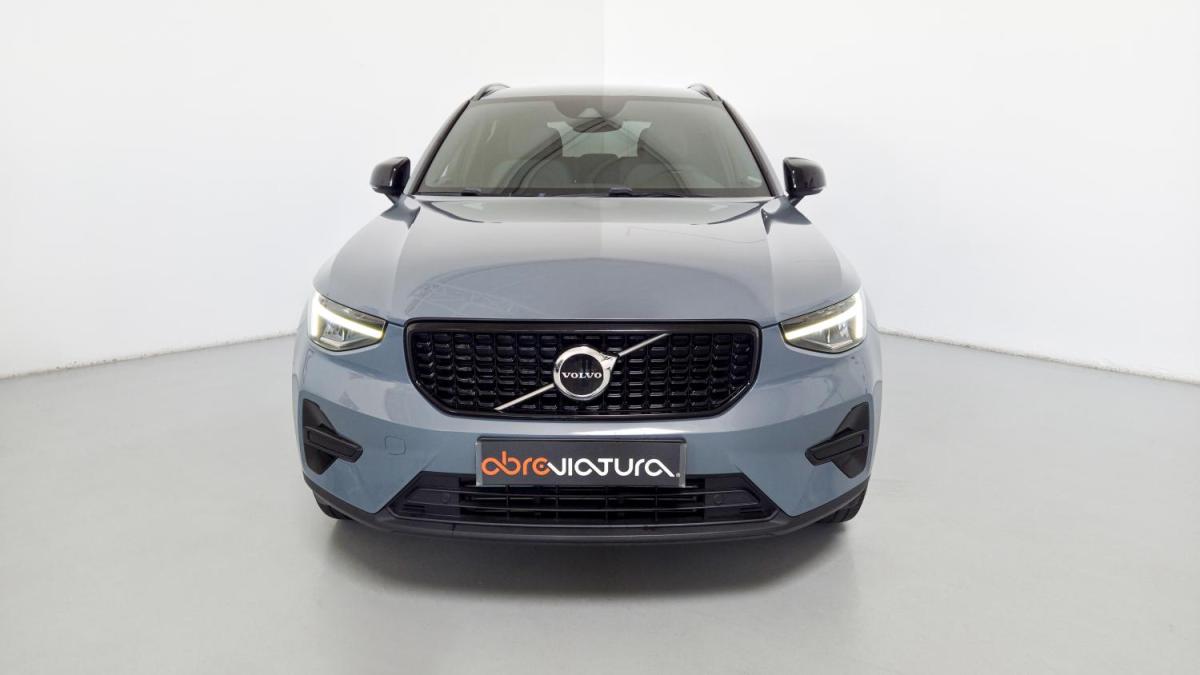 volvo-xc40-2022-hibrido-a-gasolina-1477cc