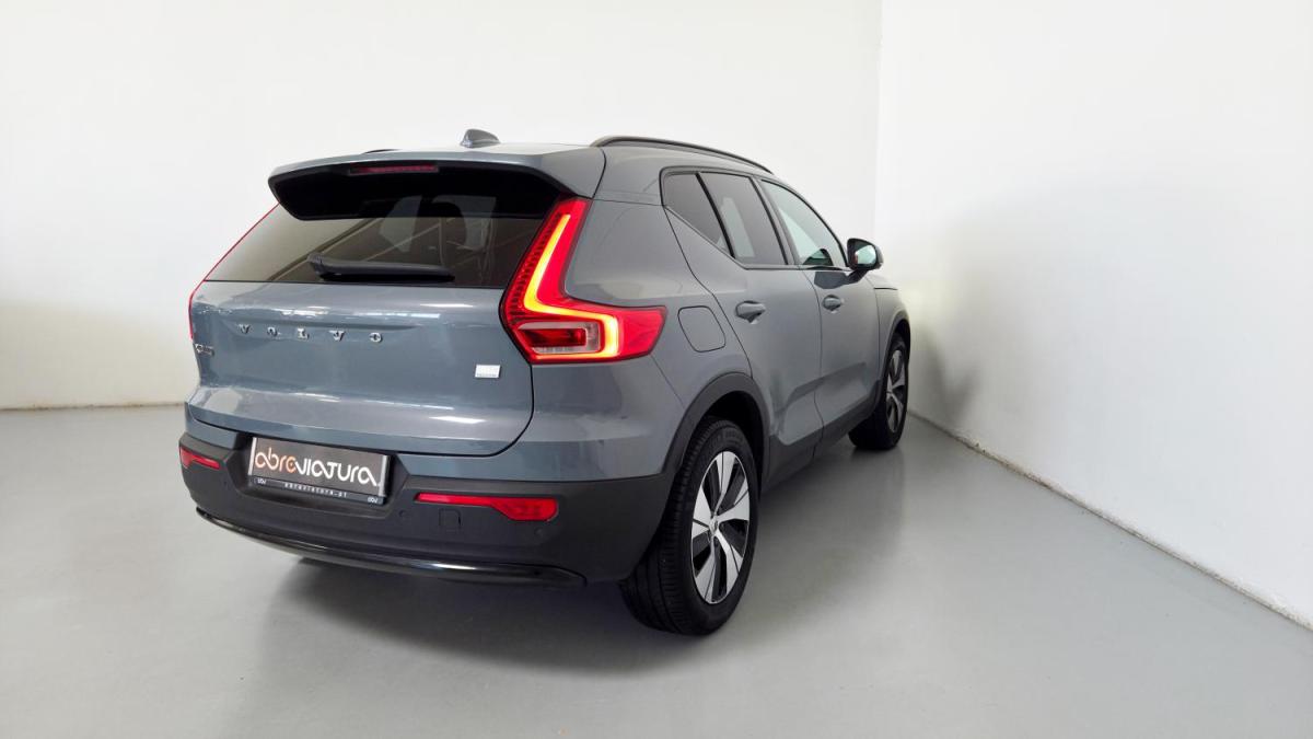 volvo-xc40-2022-hibrido-a-gasolina-1477cc