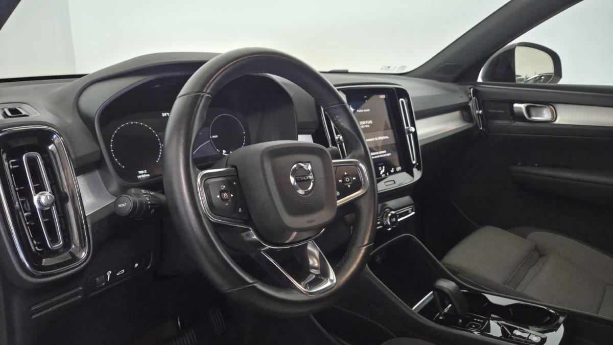 volvo-xc40-2022-hibrido-a-gasolina-1477cc
