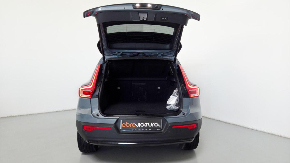 volvo-xc40-2022-hibrido-a-gasolina-1477cc