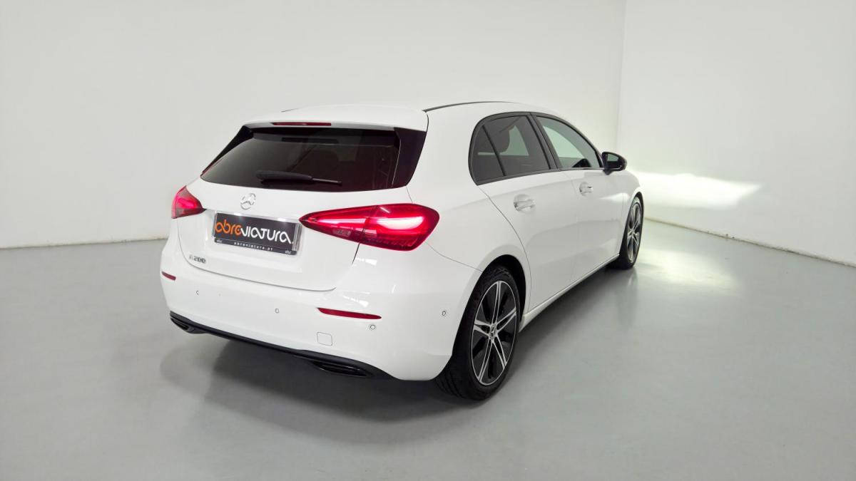 mercedes-benz-classe-a-2023-gasolina-1332cc