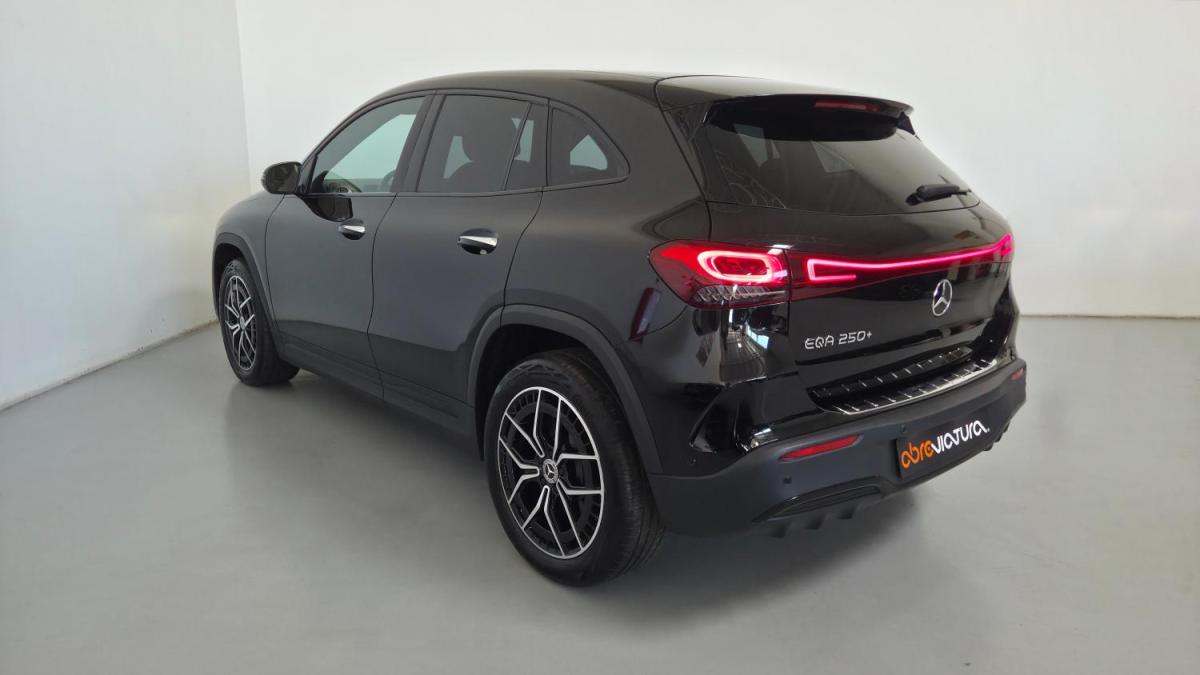 mercedes-benz-eqa-2023-eletrico-0cc