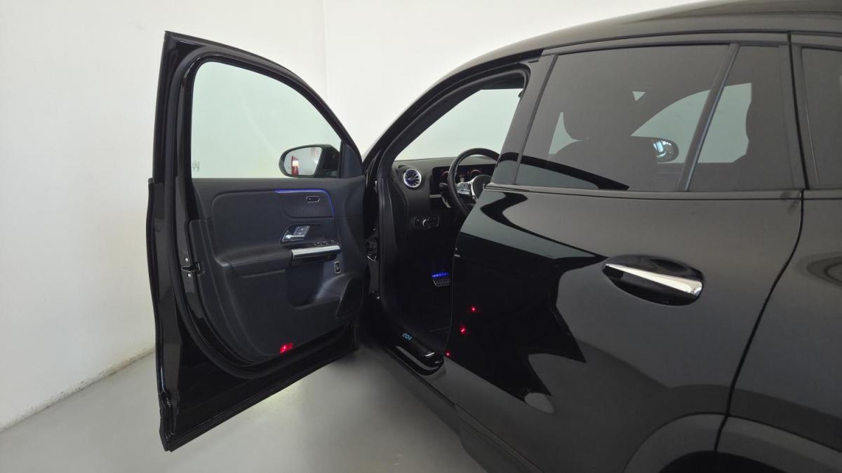 mercedes-benz-eqa-2023-eletrico-0cc