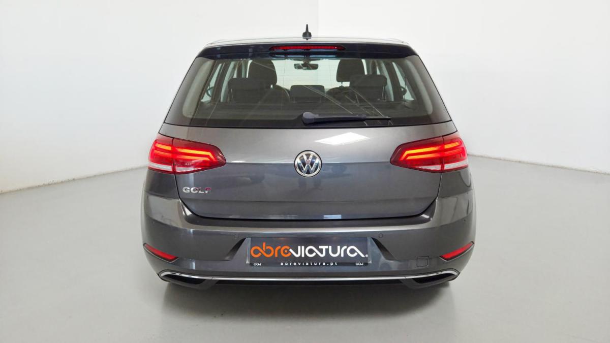 volkswagen-golf-2018-gasolina-999cc