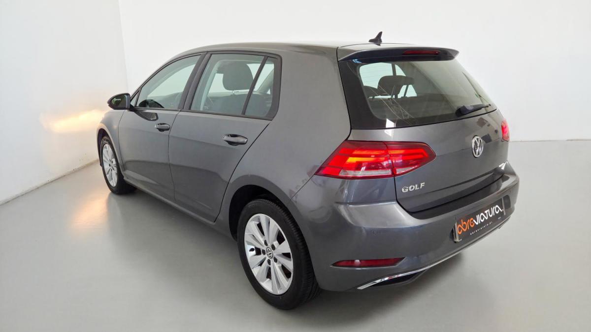 volkswagen-golf-2018-gasolina-999cc