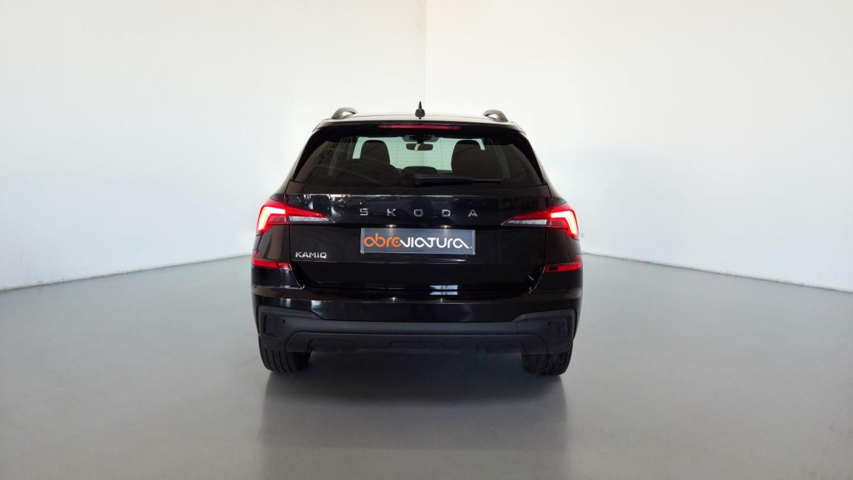 skoda-kamiq-2024-gasolina-999cc