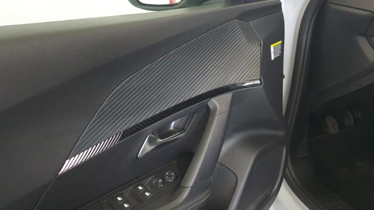 peugeot-2008-2024-gasolina-1199cc