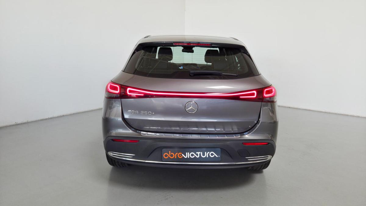 mercedes-benz-eqa-2023-eletrico-0cc
