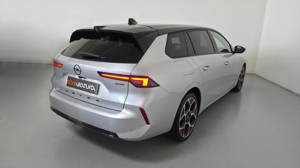 opel-astra-2024-hibrido-a-gasolina-1598cc