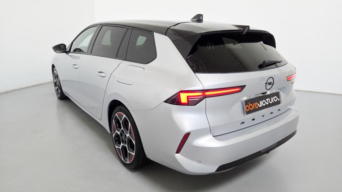opel-astra-2024-hibrido-a-gasolina-1598cc
