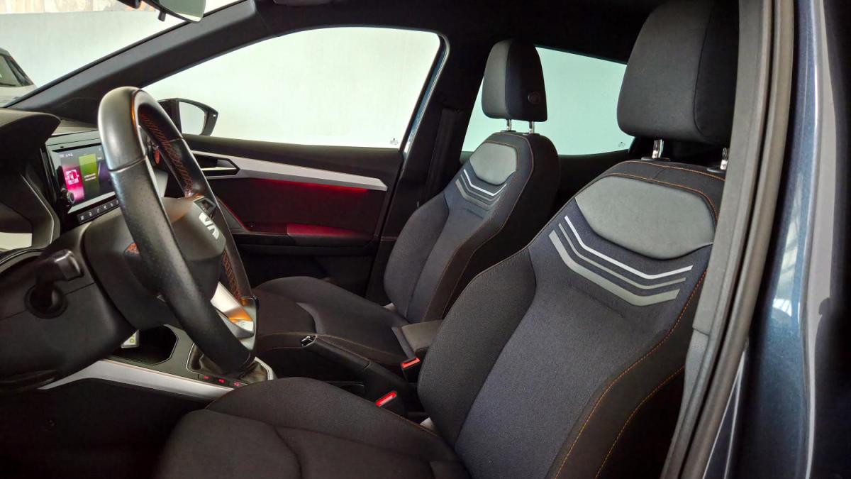 seat-arona-2023-gasolina-999cc