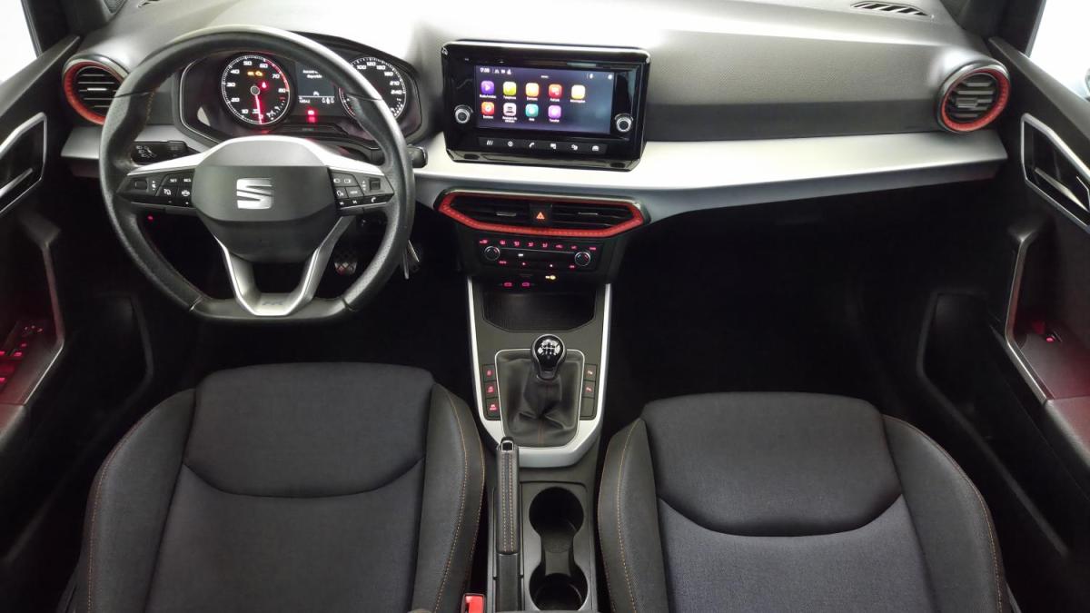 seat-arona-2023-gasolina-999cc