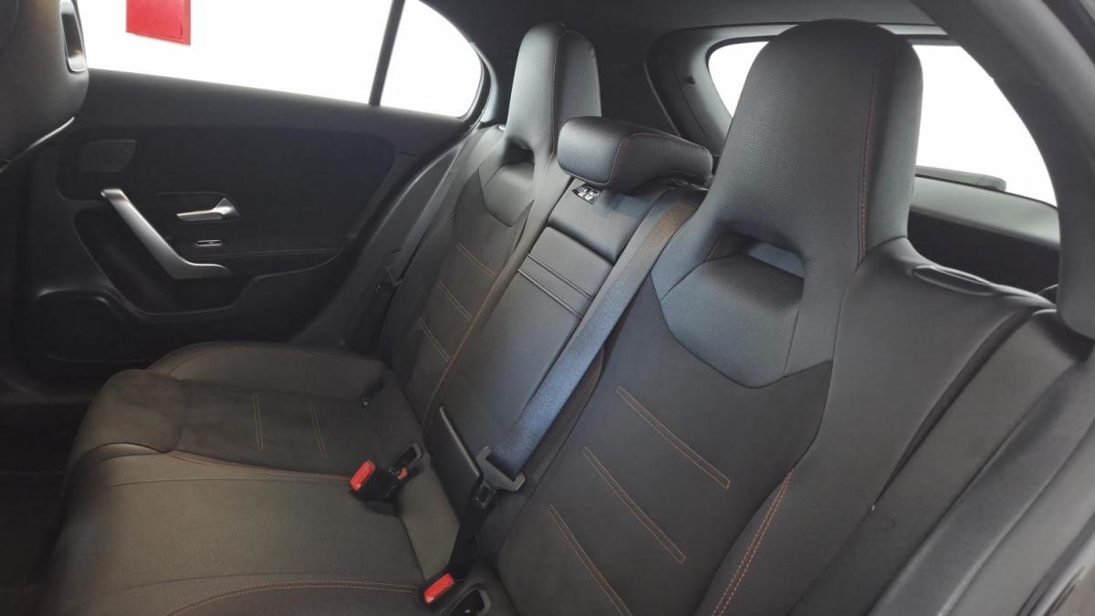 mercedes-benz-classe-a-2022-hibrido-a-gasolina-1332cc