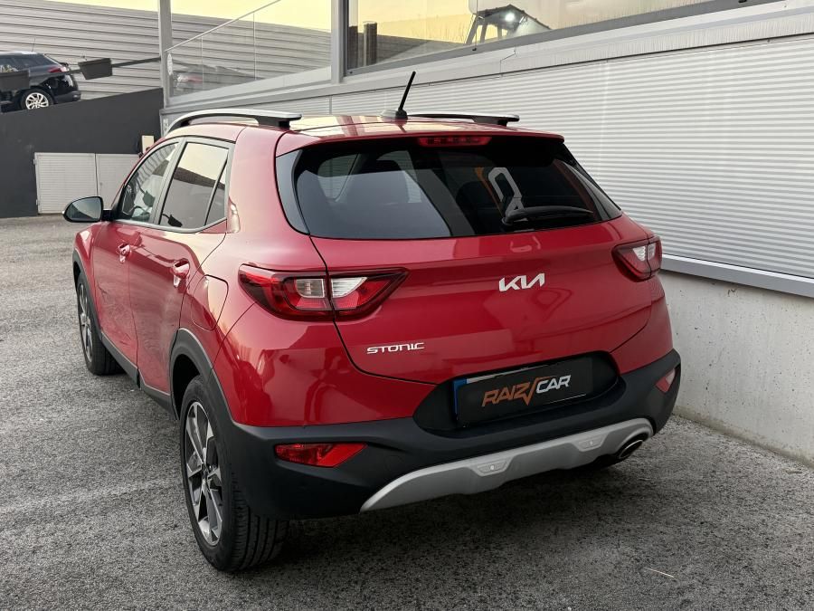 kia-stonic-2024-gasolina-998cc