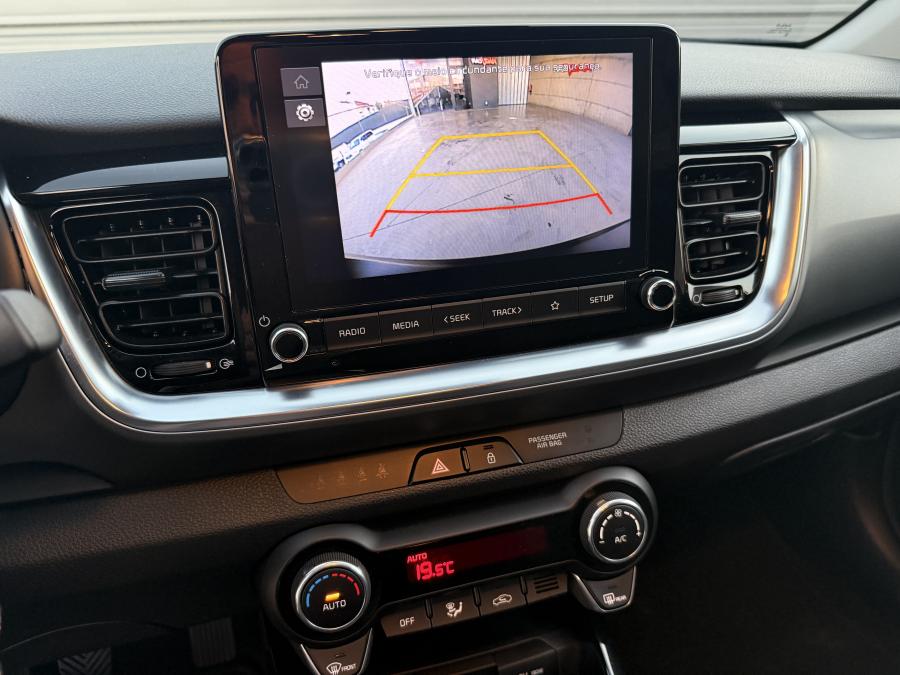 kia-stonic-2024-gasolina-998cc