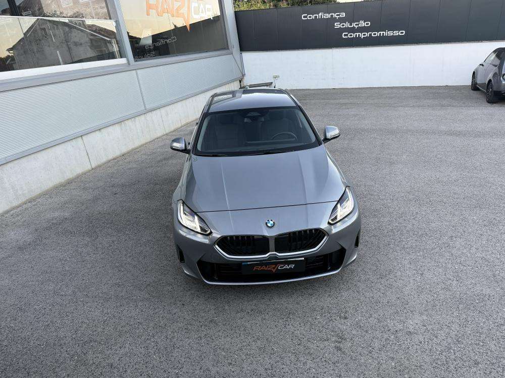 bmw-serie-1-2025-gasolina-1499cc