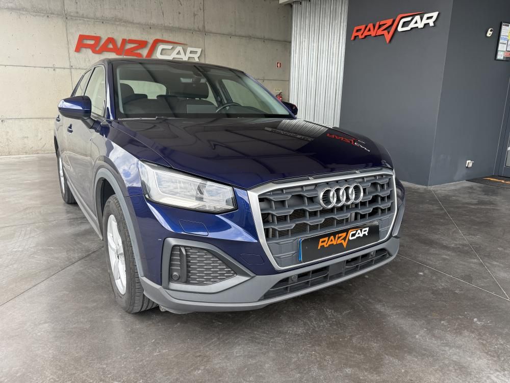 audi-q2-2023-gasolina-999cc