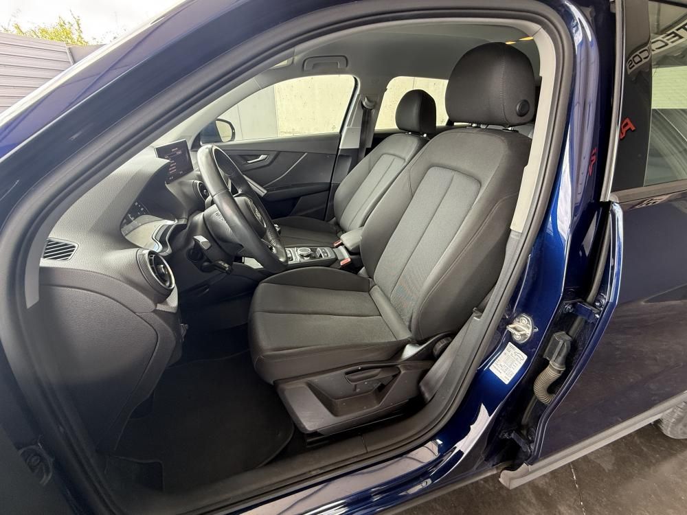 audi-q2-2023-gasolina-999cc