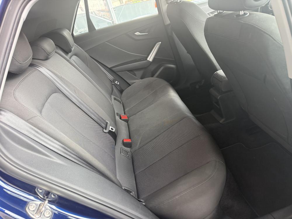 audi-q2-2023-gasolina-999cc