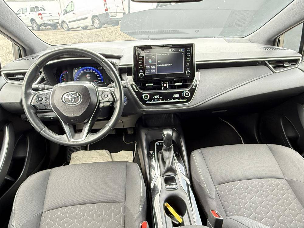 toyota-corolla-2021-hibrido-a-gasolina-1798cc