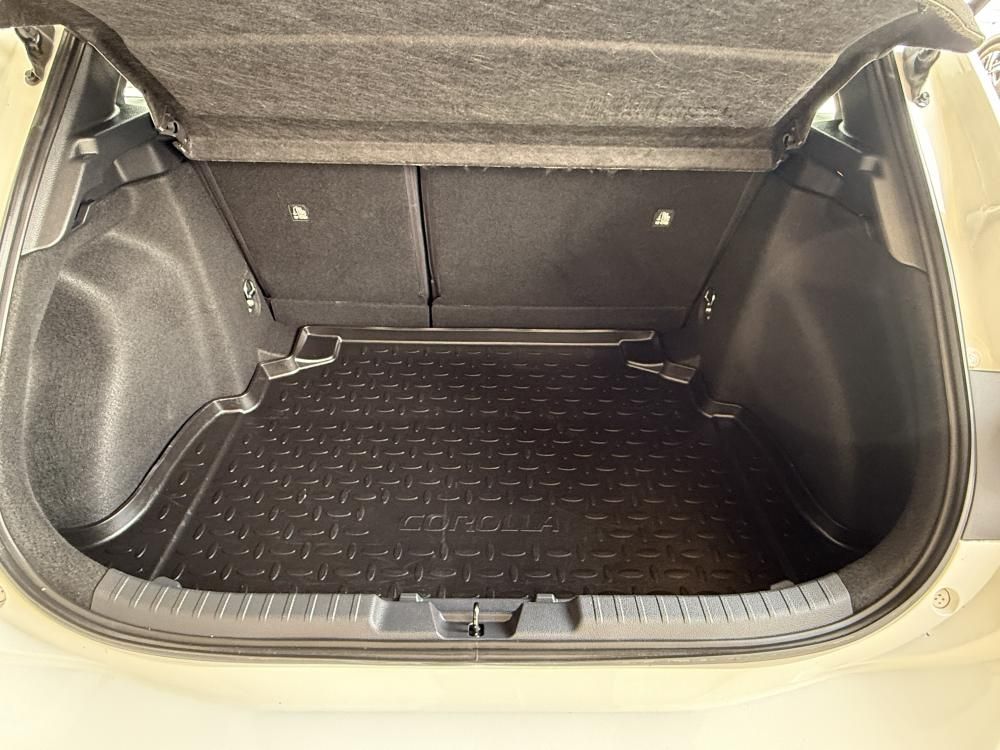 toyota-corolla-2021-hibrido-a-gasolina-1798cc