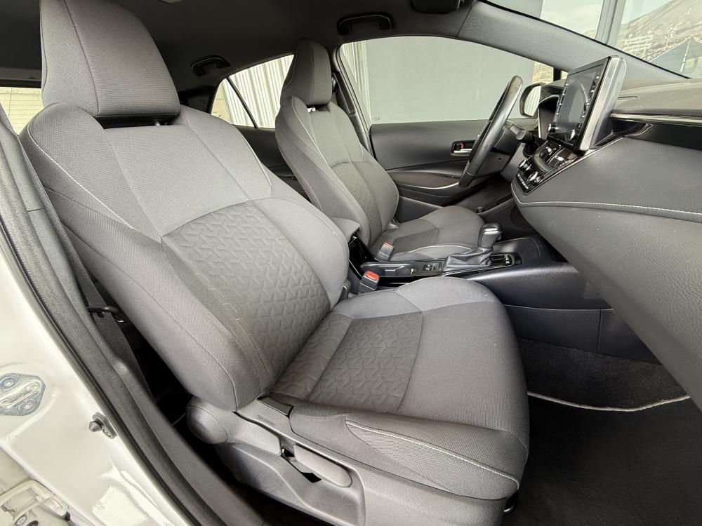 toyota-corolla-2021-hibrido-a-gasolina-1798cc