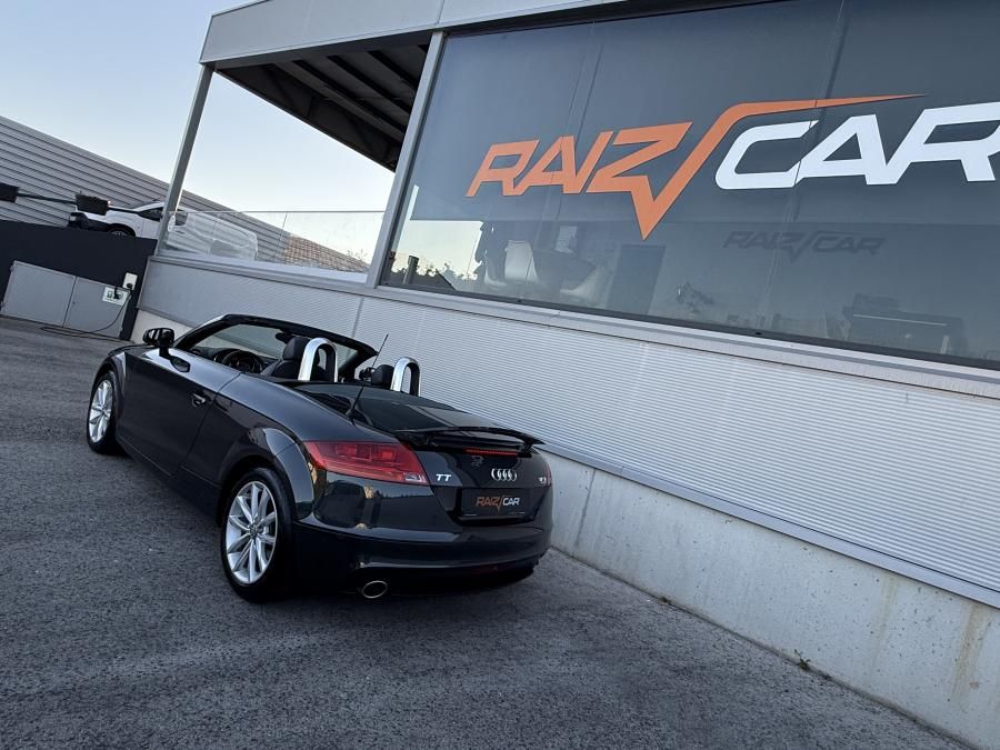 audi-tt-2011-gasolina-1984cc