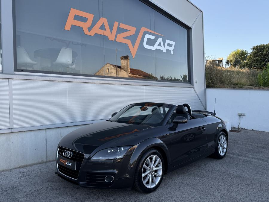 audi-tt-2011-gasolina-1984cc