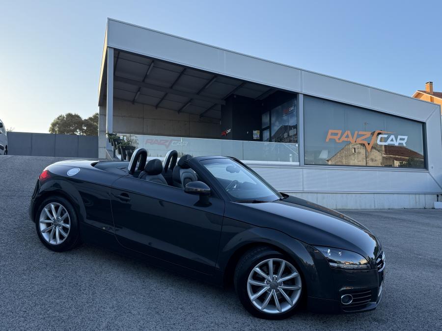 audi-tt-2011-gasolina-1984cc