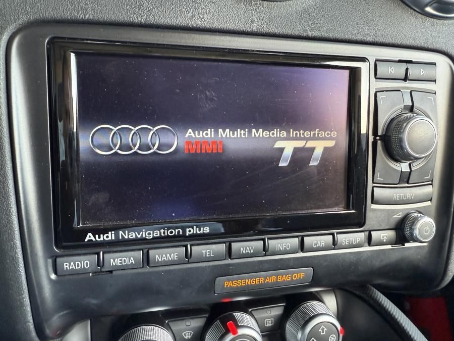 audi-tt-2011-gasolina-1984cc