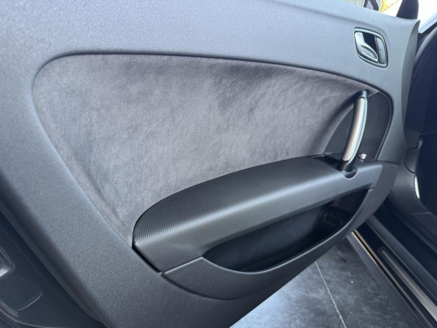 audi-tt-2011-gasolina-1984cc