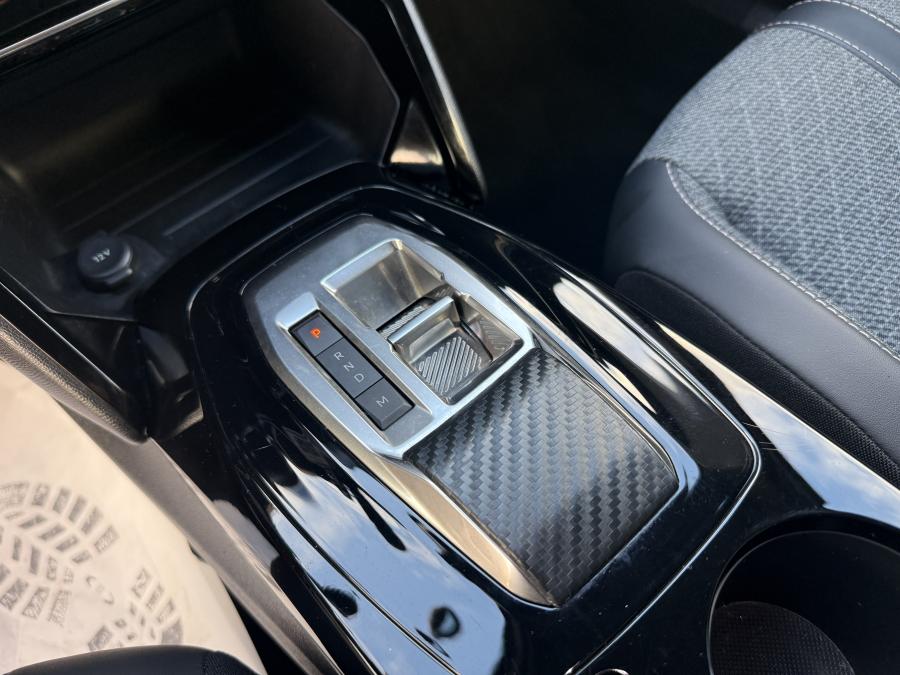 peugeot-2008-2024-gasolina-1199cc