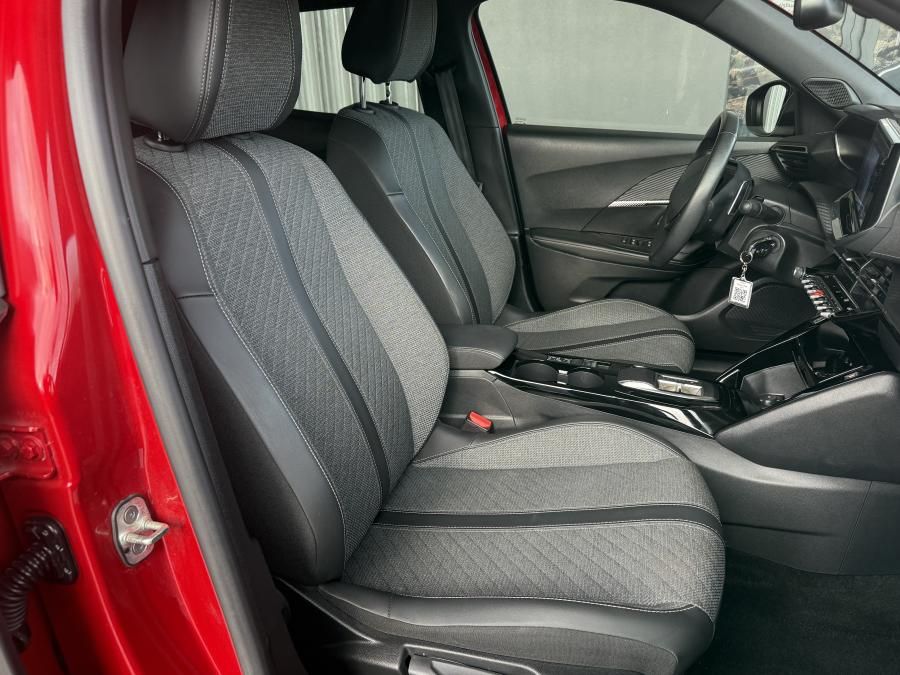 peugeot-2008-2024-gasolina-1199cc
