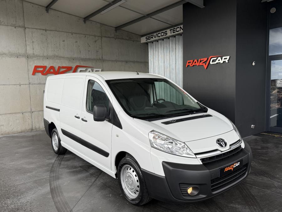toyota-proace-2014-diesel-2000cc