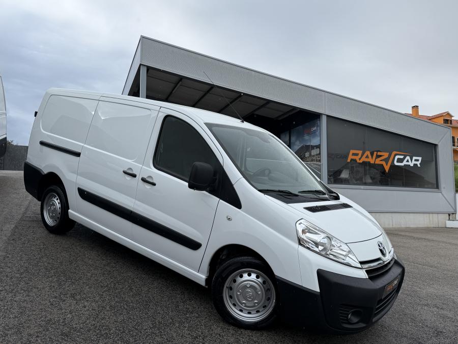 toyota-proace-2014-diesel-2000cc