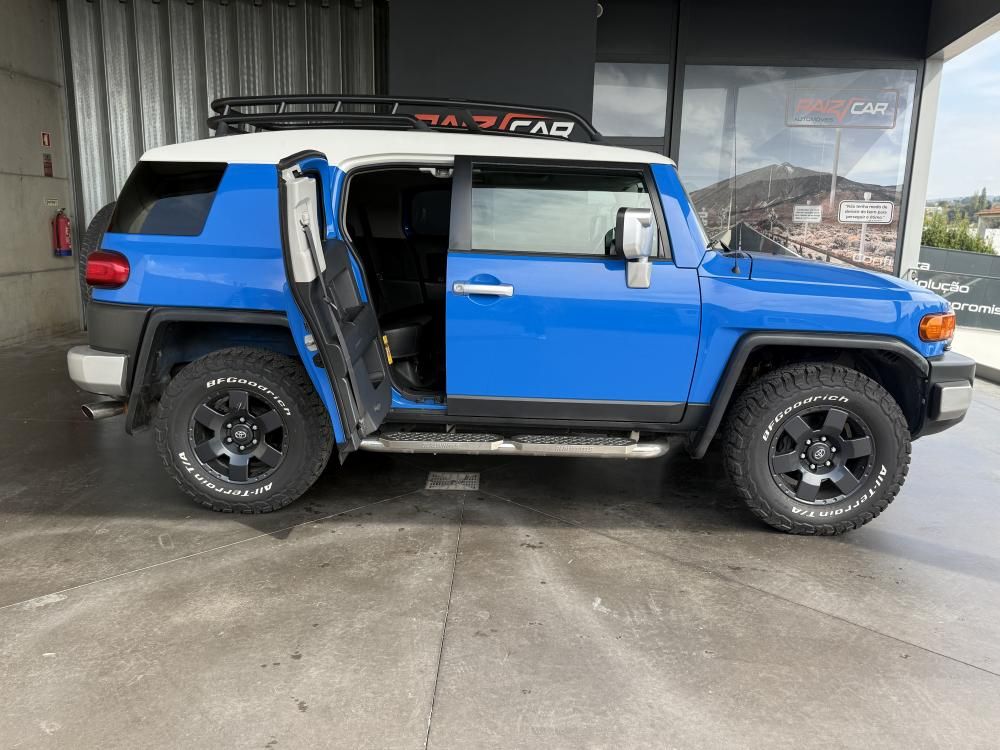 toyota-land-cruiser-2006-gasolina-3956cc