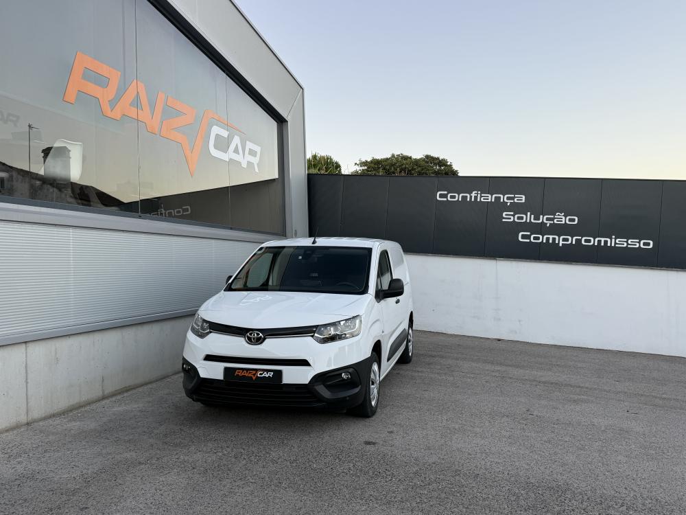 toyota-proace-city-2022-diesel-1500cc