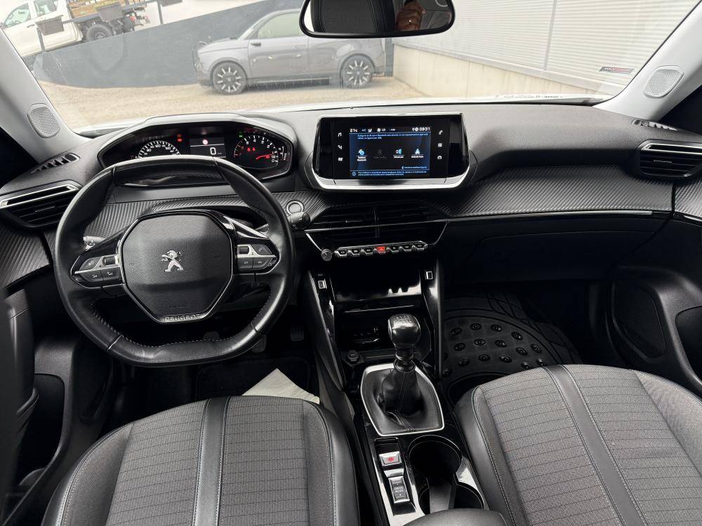 peugeot-2008-2021-diesel-1499cc